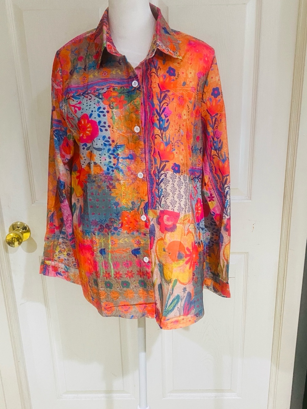 Ladies boho top size m